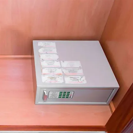 Albero Отель Гранада