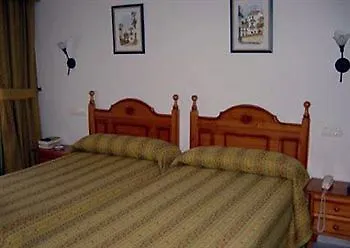 Albero Hotel